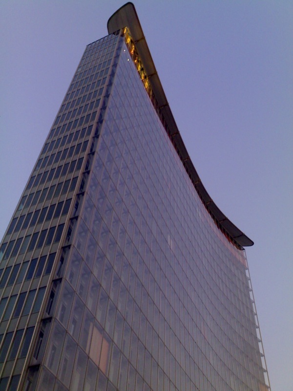 01_Skyscraper
